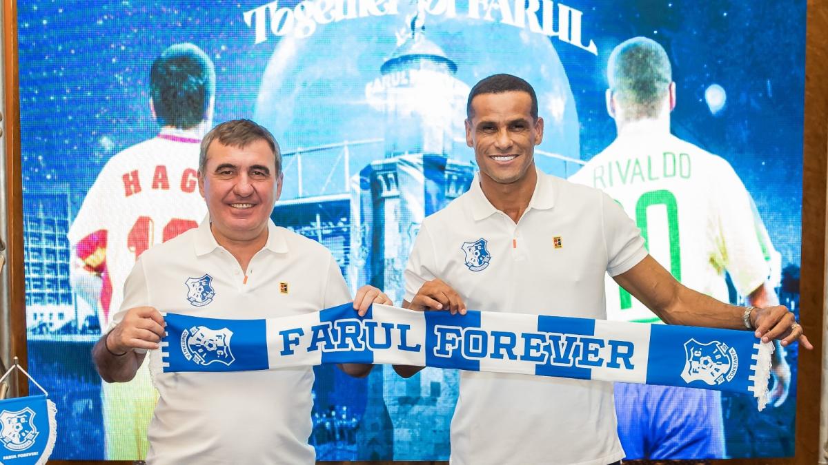 Rivaldo a devenit acționar la Farul Constanța