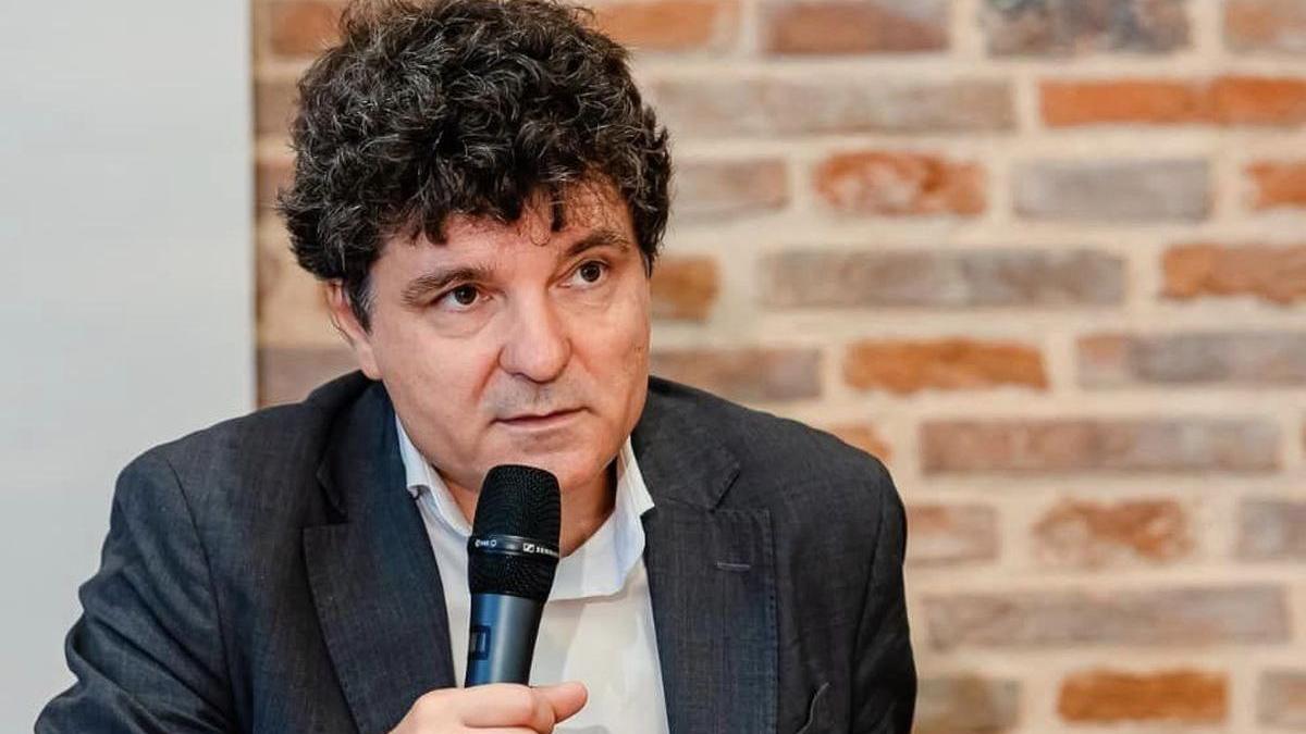 Dilema PNL: cu ce dușman ne aliem la București?