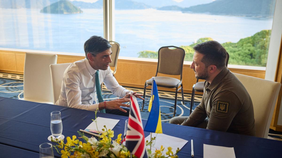 Marea Britanie: Soldații noștri nu vor fi trimiși să lupte în conflictul din Ucraina