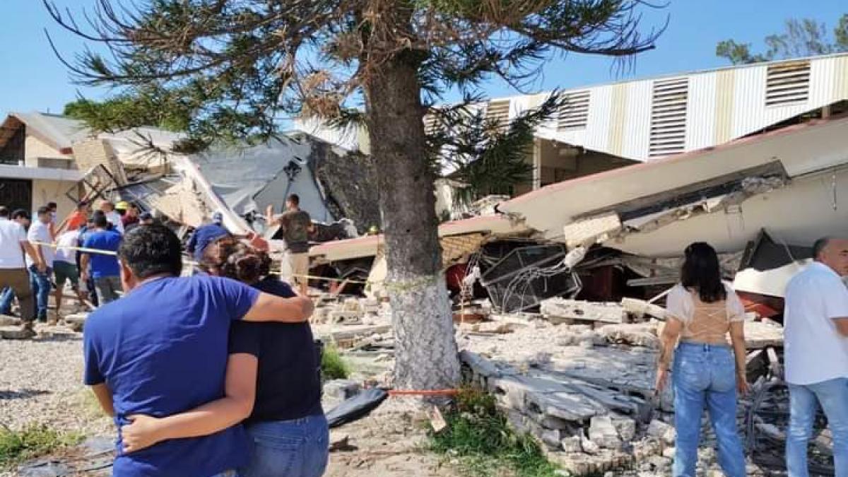 tragedie botez acoperis biserica prabusit mexic zeci morti raniti
