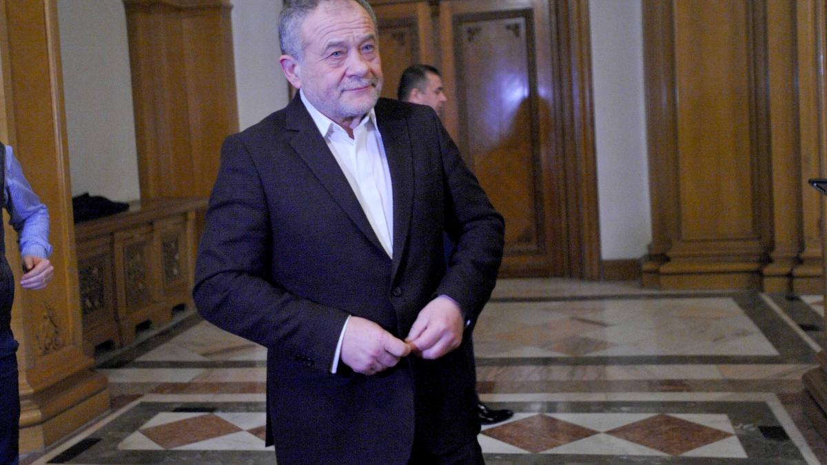 tudor buzatu perchezitii dumitru buzatu plic bani porci maraseni