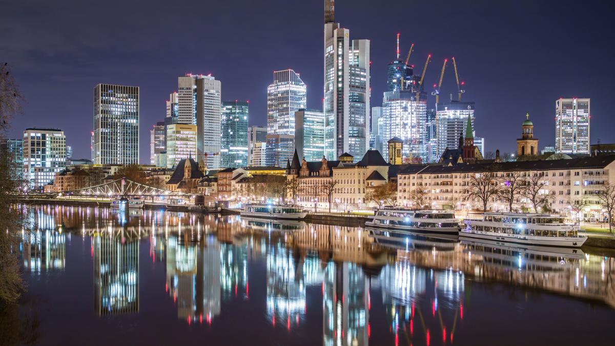 Criză MAJORĂ în Germania. Marii dezvoltatori imobiliari se pregătesc de faliment