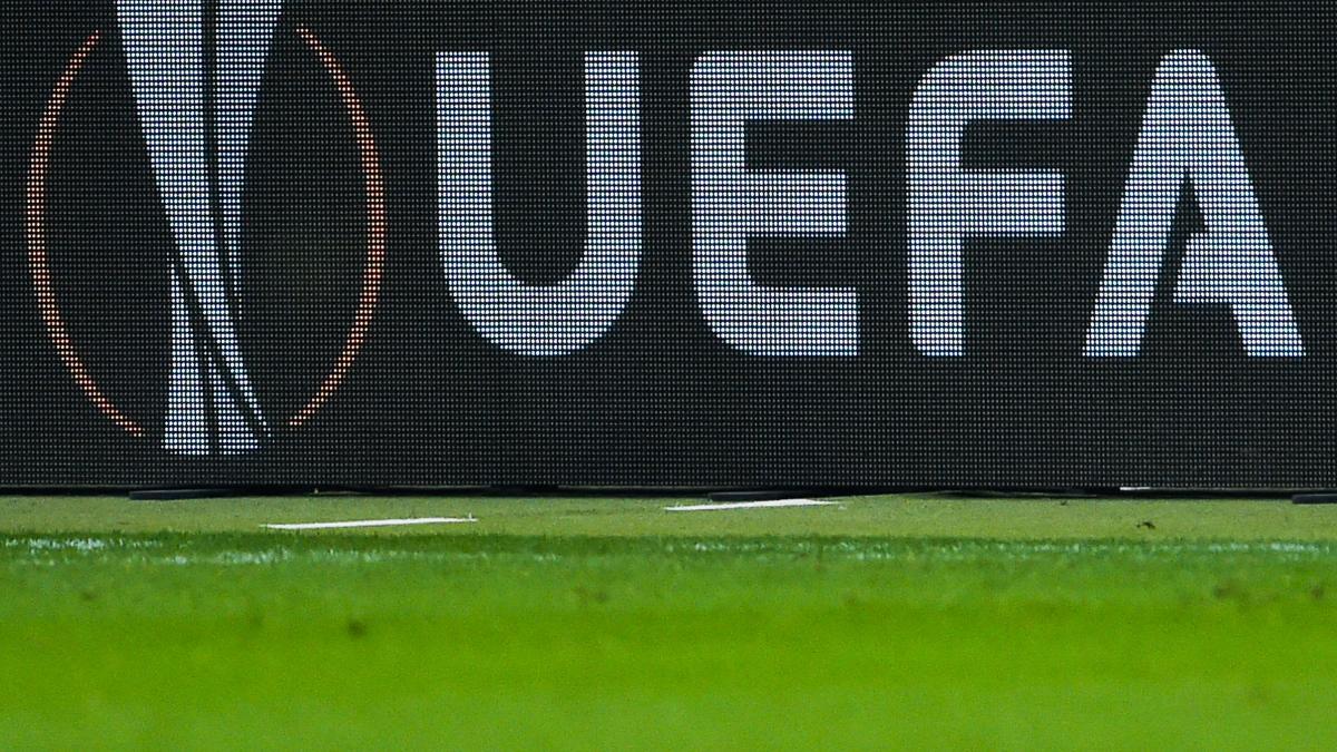 UEFA renunță la planul de reacceptare în competiții a echipelor de tineret din Rusia