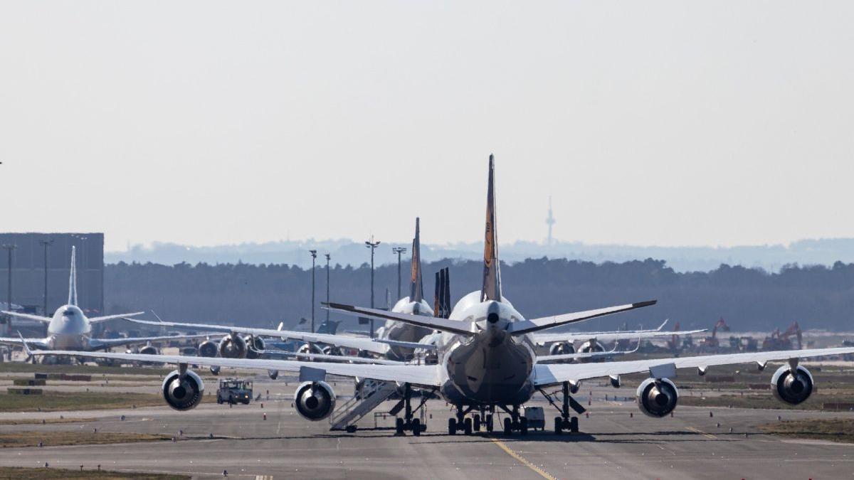 O compania aeriană anulează toate zborurile între Hong Kong și Tel Aviv până la finalul anului