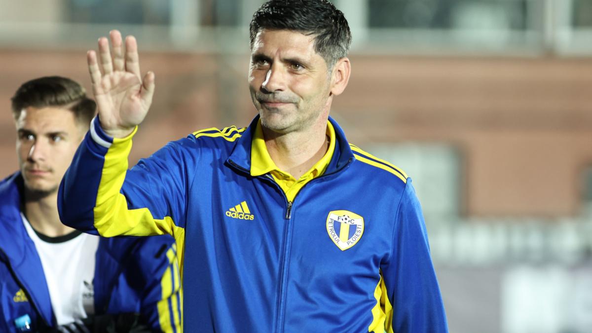 Florin Pîrvu, desemnat antrenorul echipei ideale în etapa a 13-a a Superligii