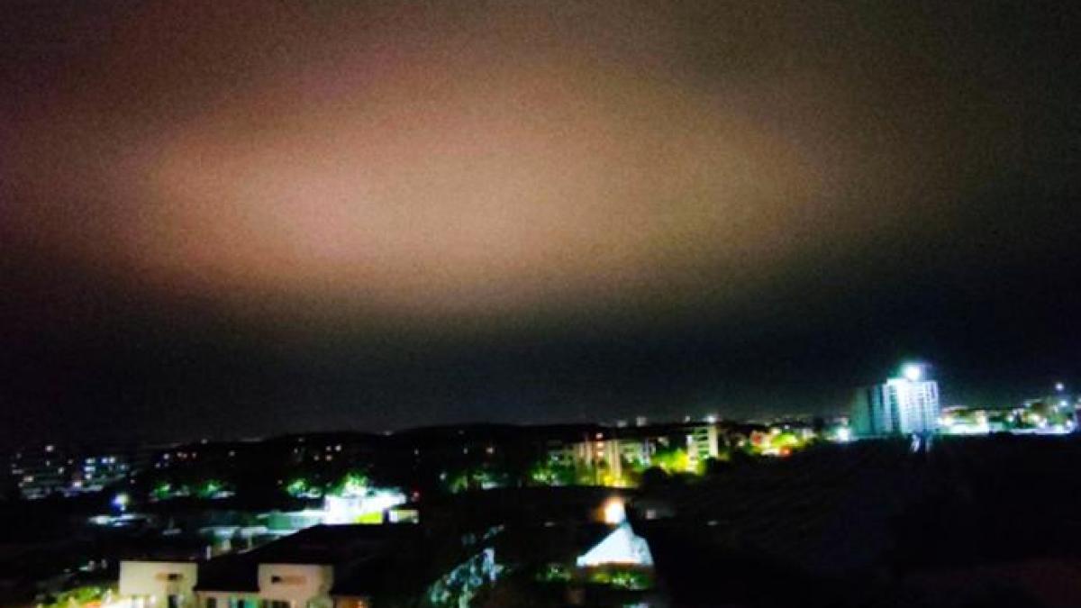 Aurora boreală s-a văzut în România. Ce spun specialiștii despre fenomenul extraordinar din noaptea de 5 noiembrie