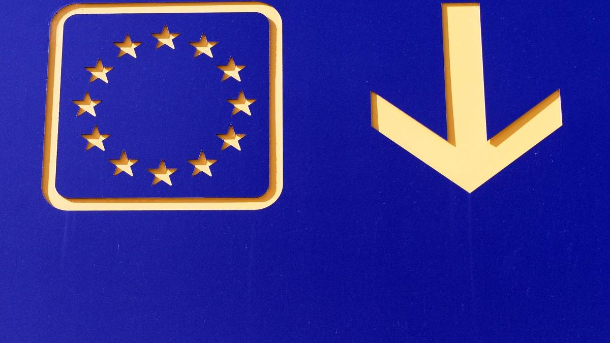 A nu supăra Austria! România adoptă, la nivel parlamentar, poziția „ghiocelului”  în chestiunea aderării la Schengen