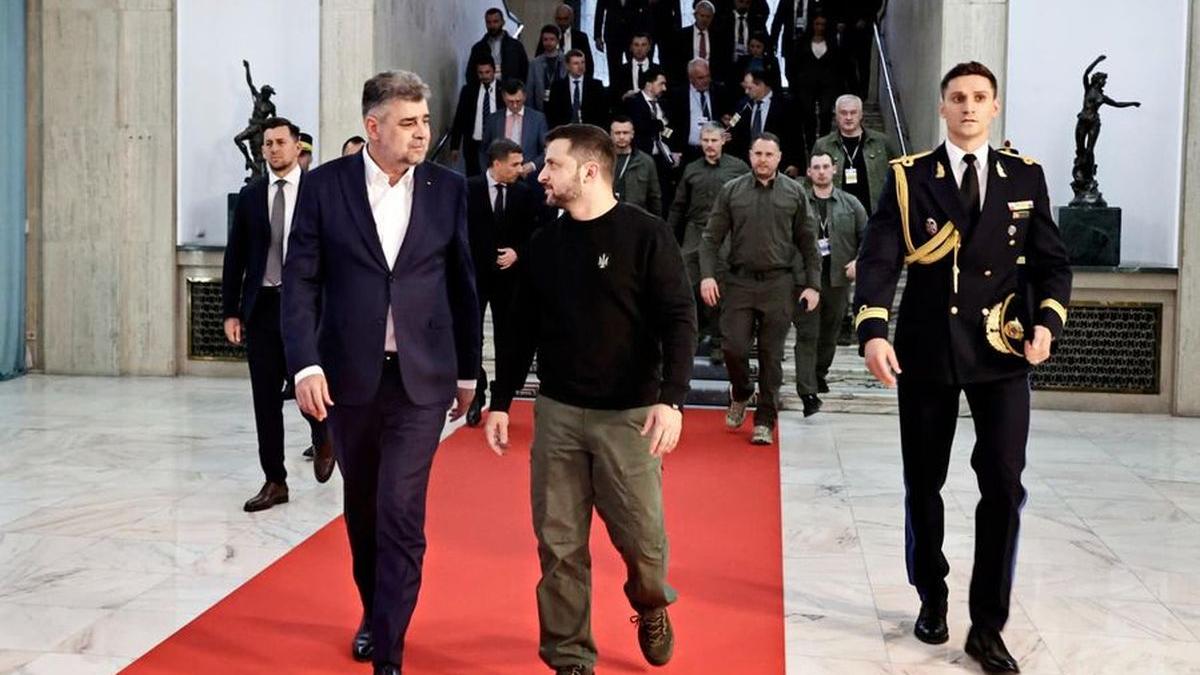 Ucraina cere scuze României pentru manualele tipărite în "limba moldovenească" în loc de ”limba română”