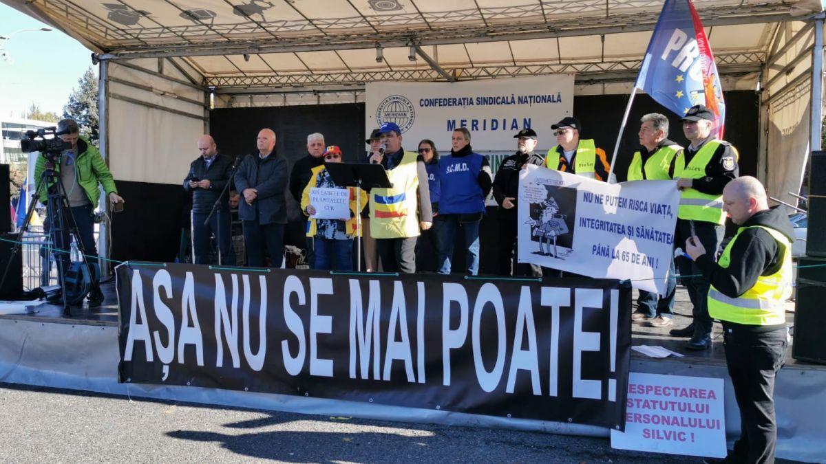 Ministerul Finanțelor a blocat transportul feroviar. Bugetul de cheltuieli al CFR Infrastructură și CFR Călători nu a existat pe 2023