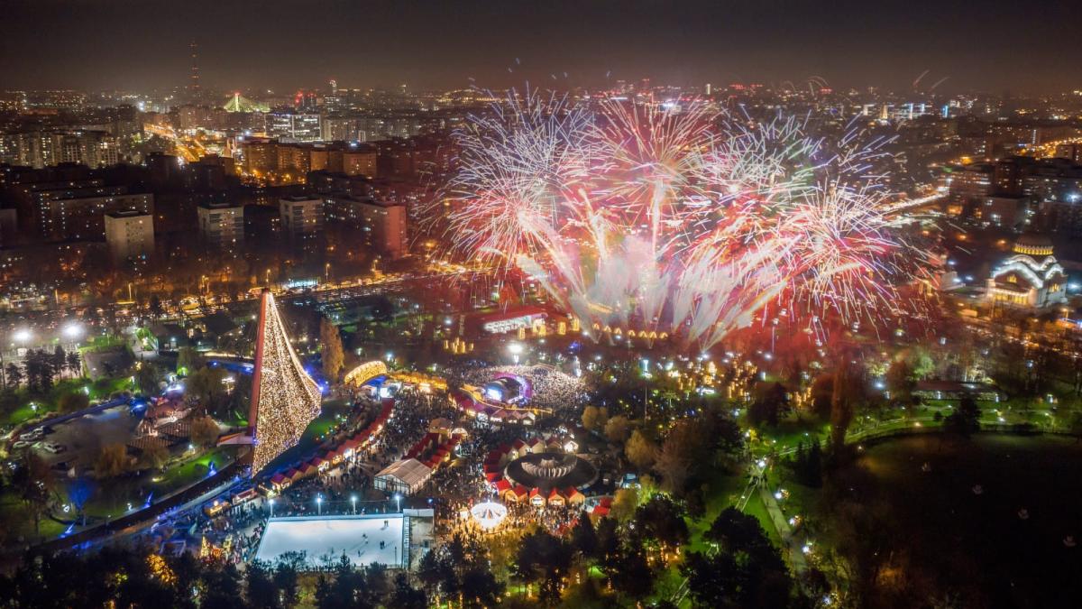 Astăzi se deschide primul târg de Crăciun din Capitală