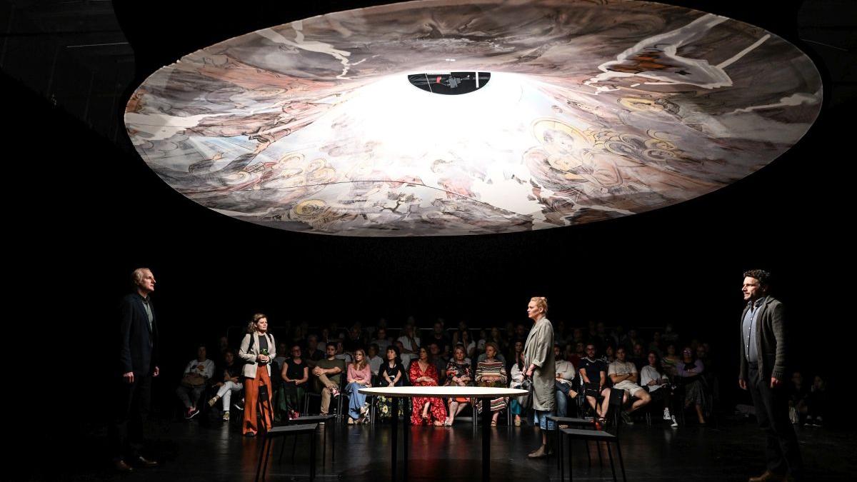 Trei premiere în luna decembrie la TNRS: „Cuplu”, „Woyzeck” și „Conul Leonida față cu Reacțiunea”