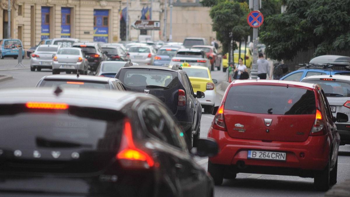 România se pregătește de ecologism extrem: mașina personală, folosită cel mult 6.500 km/an. Viitorul ne întoarce în „Epoca de Aur”, ba chiar își propune să o depășească 