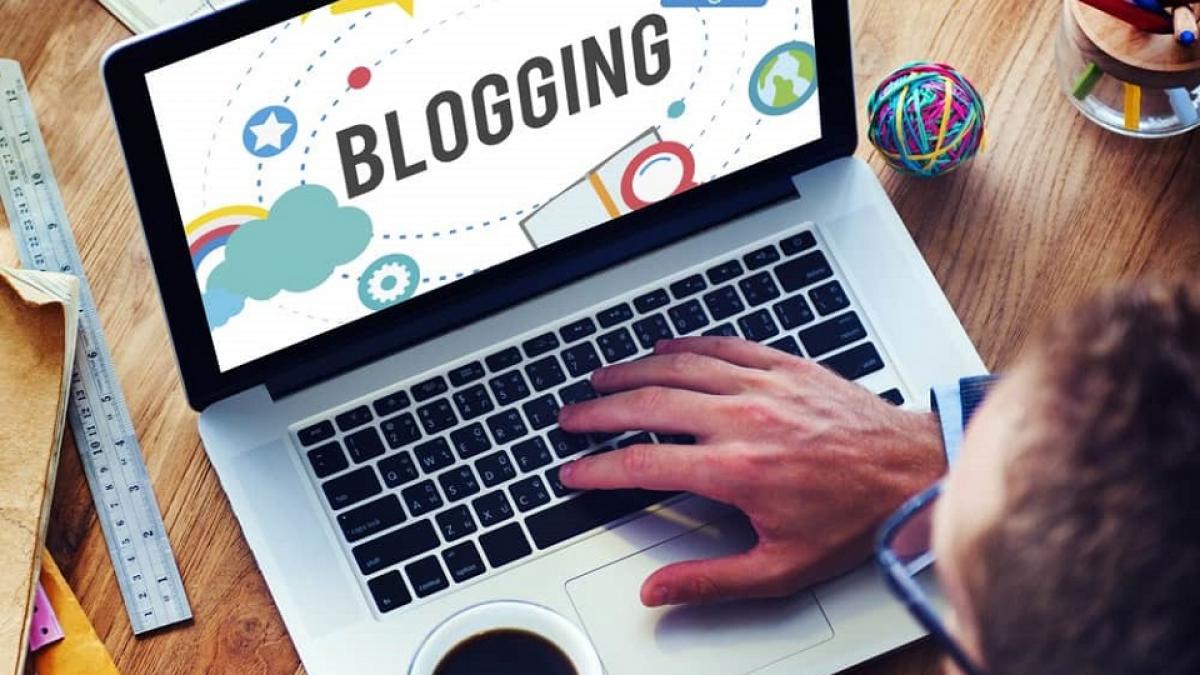Marketingul online, pe val. Cât câștigă influencerii români