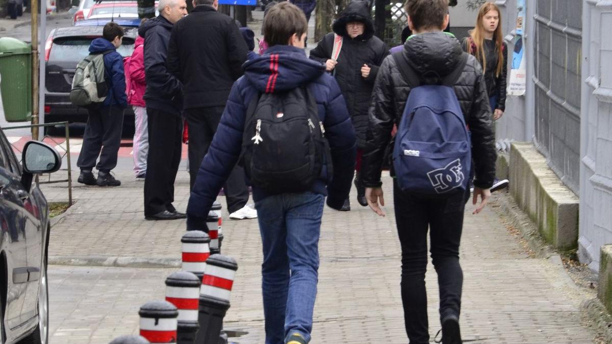 7590 de polițiști, desfășurați pentru menținere ordinii și siguranței publice în școli