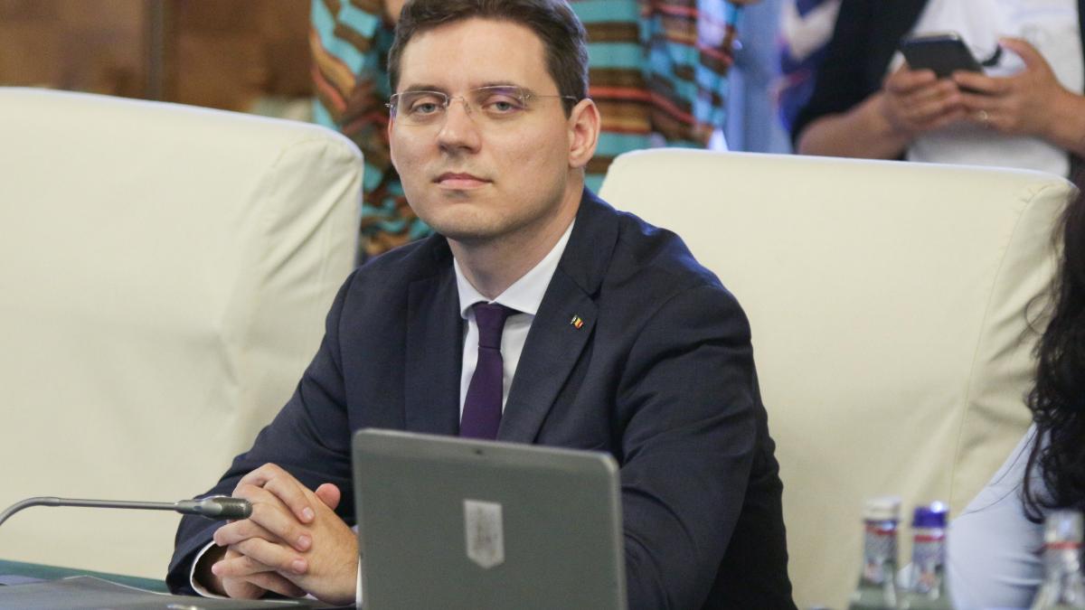 Victor Negrescu: Am izolat Austria
