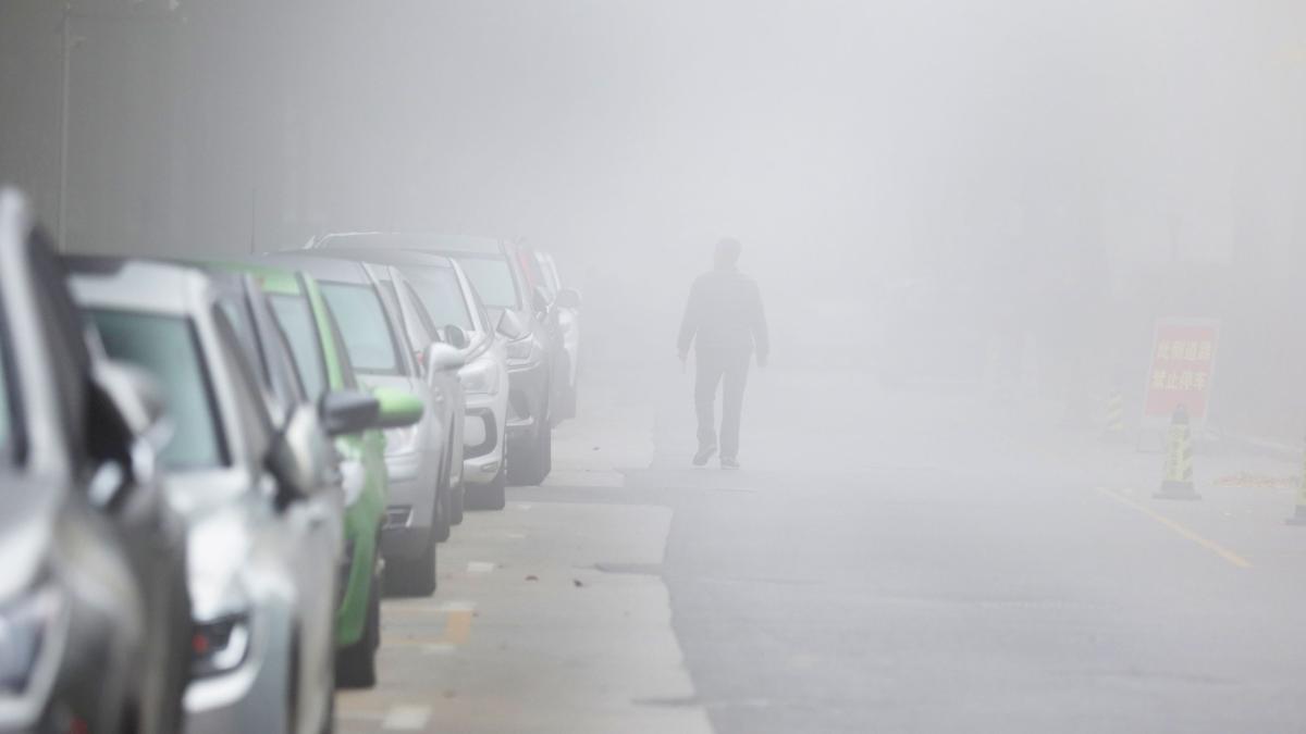 Avertizare nowcasting: Cod galben de ceaţă densă şi polei în localități din 6 judeţe 