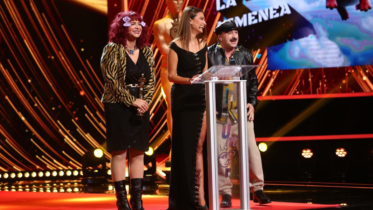 Olivia Păunescu, invitată în Gala Premiilor iUmor, în ediția specială difuzată sâmbătă, ora 20.00, la Antena 1: „Au venit știrile peste noi!” 