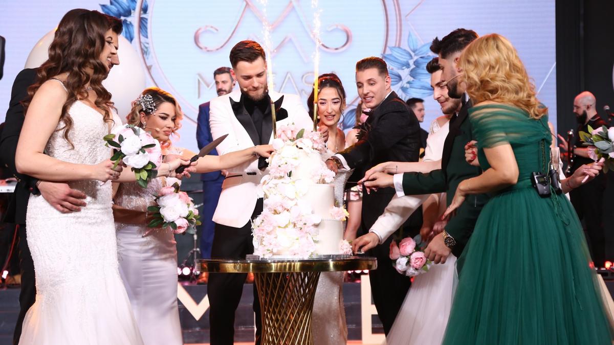 Ioana şi Marius, câştigătorii celui de-al optulea sezon Mireasa şi ai premiului în valoare de 40.000 de Euro