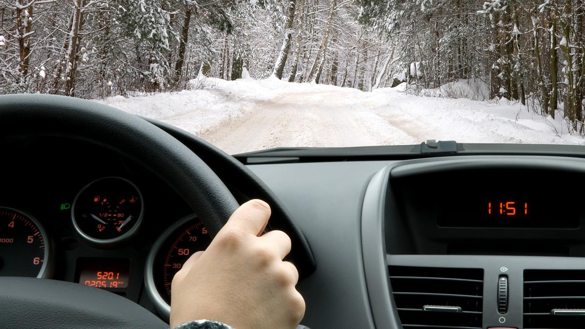 Diesel sau benzină: Cum pornim corect mașina atunci când afară este ger. Greşelile banale pe care le fac şoferii