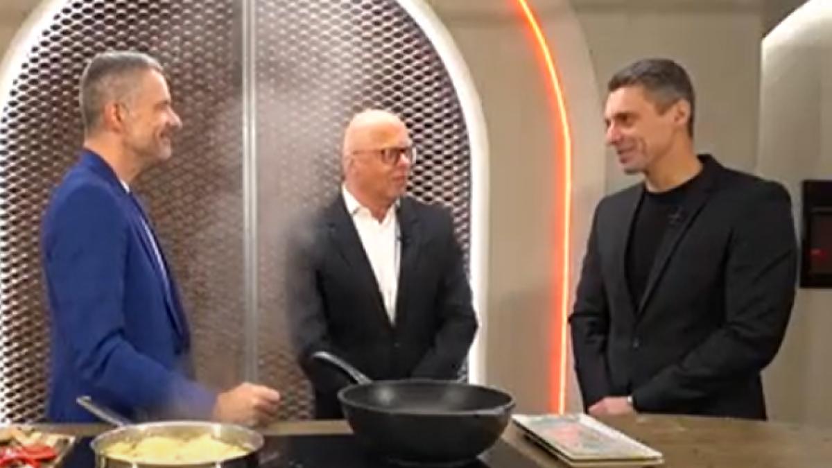 mircea badea adrian ursu dezvaluiri copilarie mancare cartofi bomboane coliva pocnitori