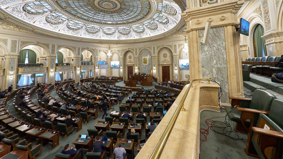 Bilanț la final de an. Senatul României a „spart”, în 2023, 44,4 milioane de lei pe contracte de achiziții publice