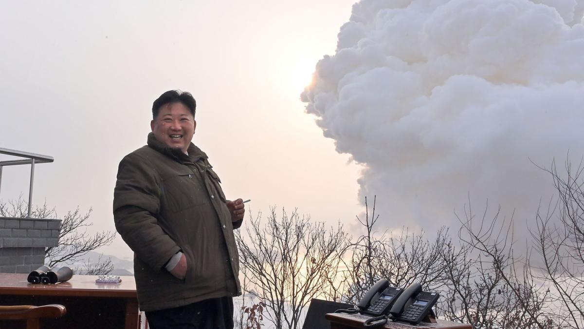 Kim se joacă cu focul. Coreea de Nord a tras cu obuze spre o insula a Coreei de Sud