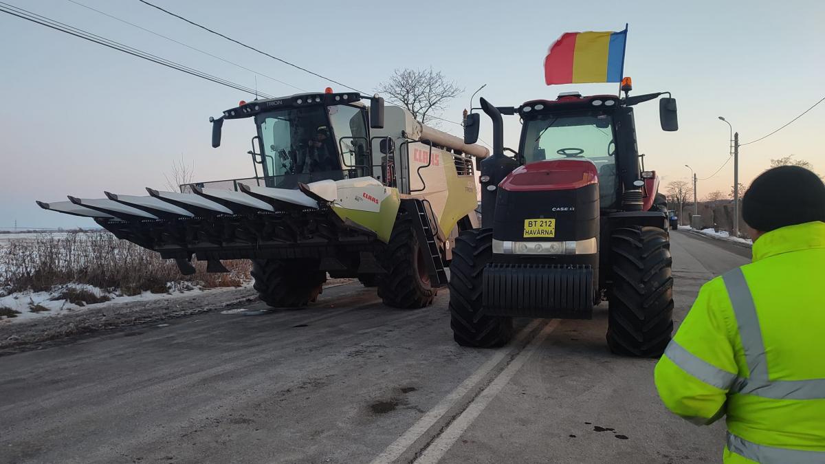 Protestele transportatorilor restricționează traficul în Afumați și Vama Siret