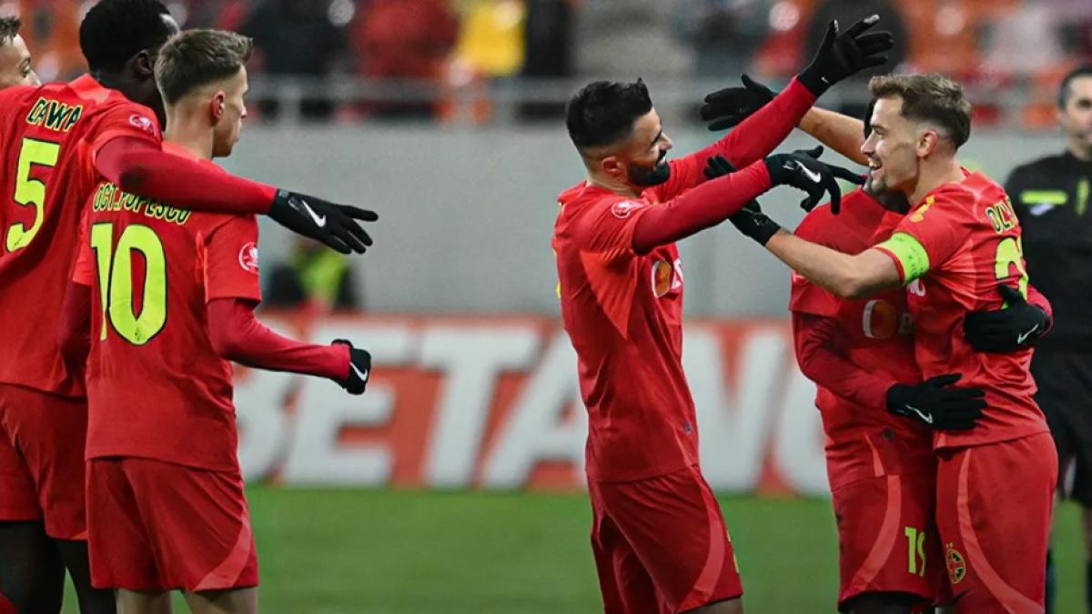 Olaru marchează un hat-trick și o duce pe FCSB la 11 puncte avans în fruntea Superligii