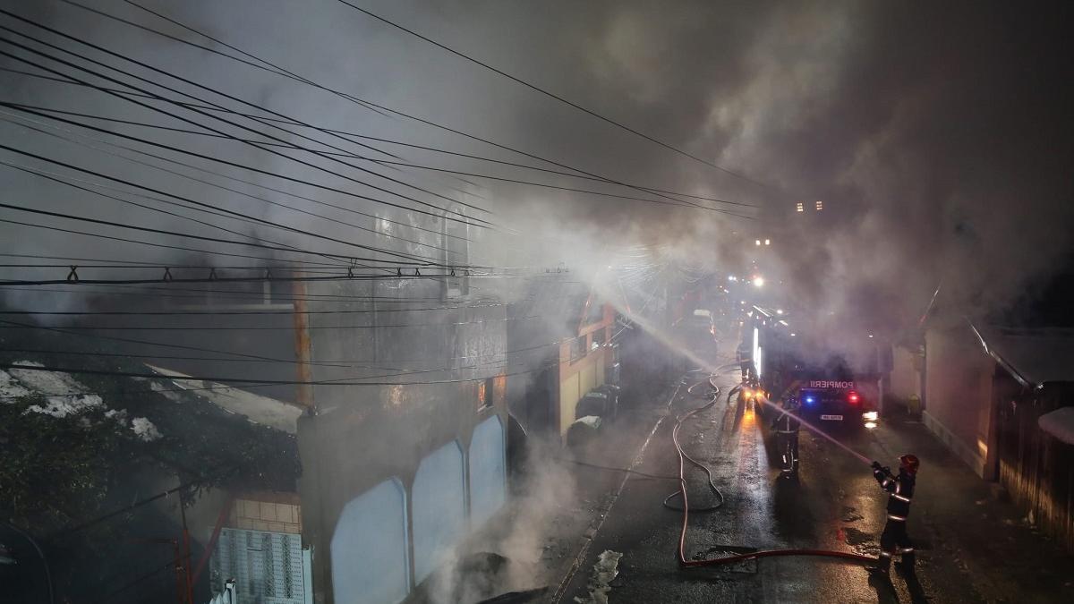 incendiu puternic capitala