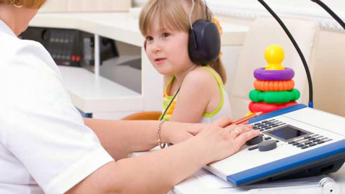 Terapia genetică experimentală permite copiilor cu surditate ereditară să audă