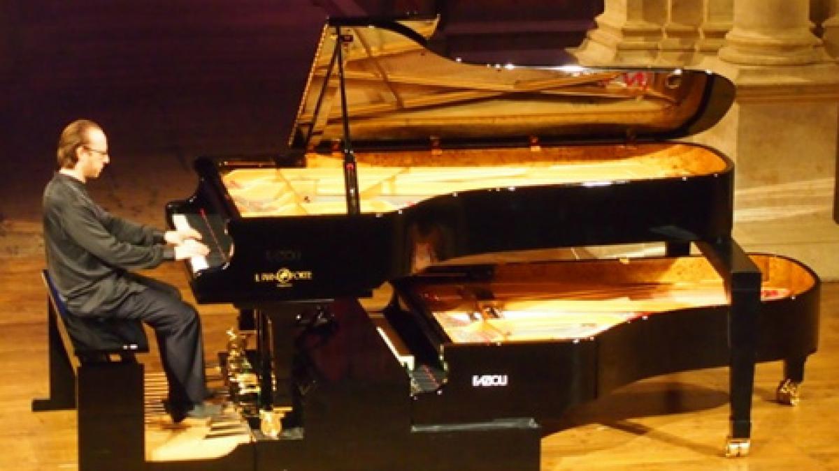 Pianistul italian Roberto Prosseda revine la Ateneul Român,  într-un recital extraordinar