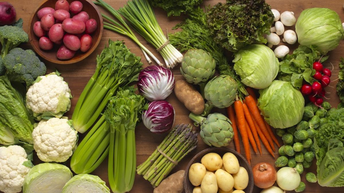 În cămară sau în frigider? Unde se păstrează cel mai bine alimentele
