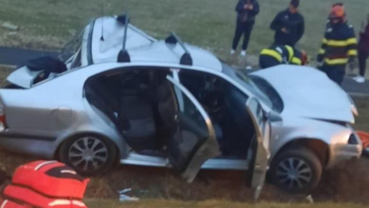 Accident cu doi răniți pe centura orașului Ineu