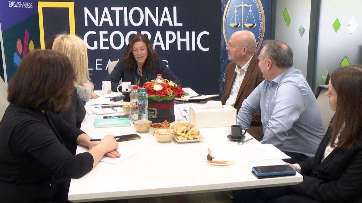 National Geographic Learning și Fundația Dan Voiculescu pentru Dezvoltarea României, în linie dreaptă pentru revoluționarea educației