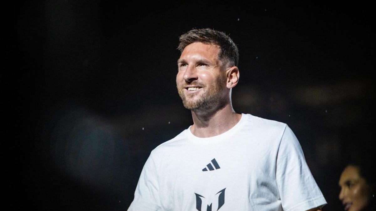 Messi, primul fotbalist care ocupă prima poziție în topul sportivilor populari din Statele Unite