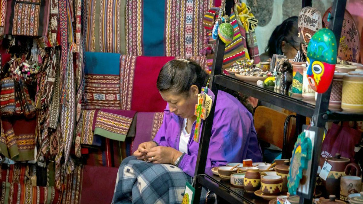 Peru, curcubeul în veșminte