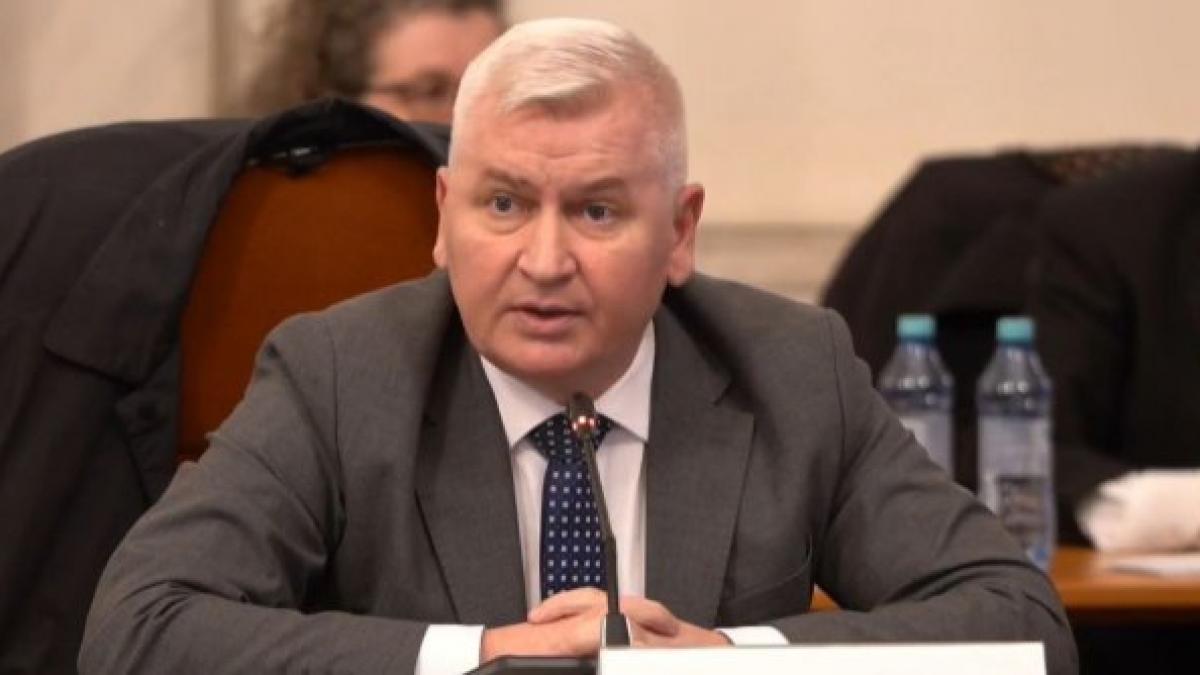 Florin Roman: Cred că ANRM-ului i-ar fi suficient să se ocupe de partea de avizare pentru ceea ce este sub pământ, adică pentru rezervele strategice ale României, iar ceea ce ţine de exploatarea resurselor de suprafaţă să se facă la nivel judeţean