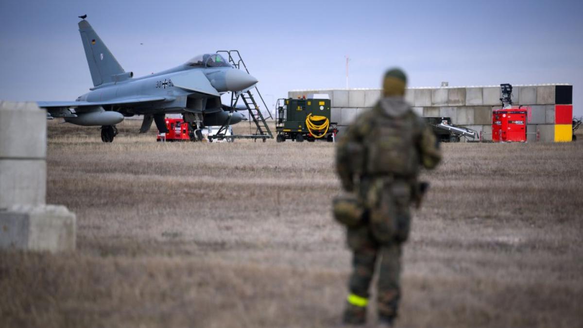 Parlamentar rus: „Clubul de sinucigași al NATO îi antrenează pe români într-o aventură care se poate termina foarte rău”