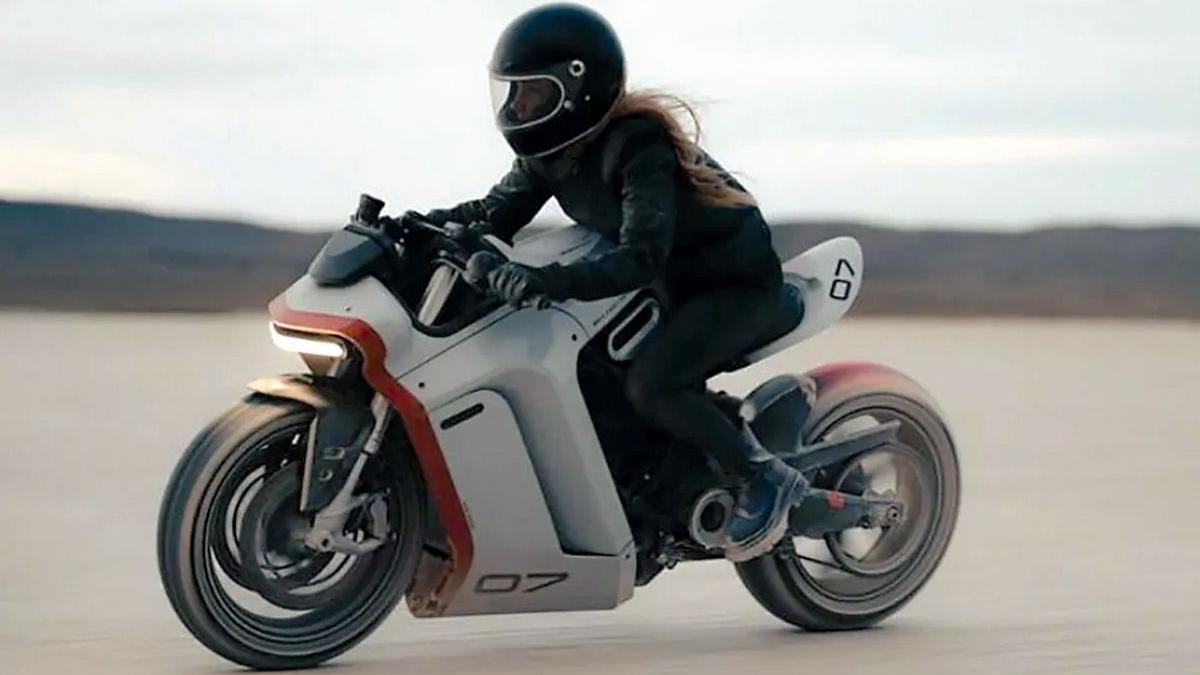 Vin electricele: Motocicletă silențioasă