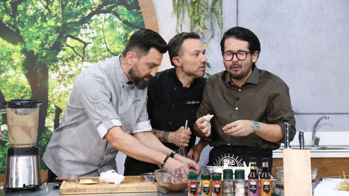 Provocarea celei de-a patra amulete, la Chefi la cuțite: jurații gătesc cu 13 ingrediente. Chef Richard: ”Voi face una dintre cele mai complicate rețete cu care am lucrat”