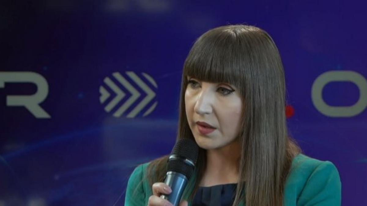 Iulia Zamfir, la Conferința RO 3.0: Când alegem să angajăm pe cineva, ne uităm dacă s-ar potrivi mediului organizaţional, dacă îl putem integra uşor în echipă şi adaptabilitatea cred că este un alt aspect important