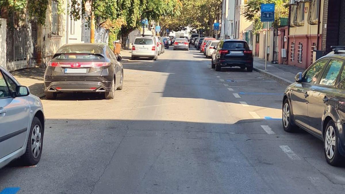 Mașina lovită în parcare? Iată cum poți proceda 