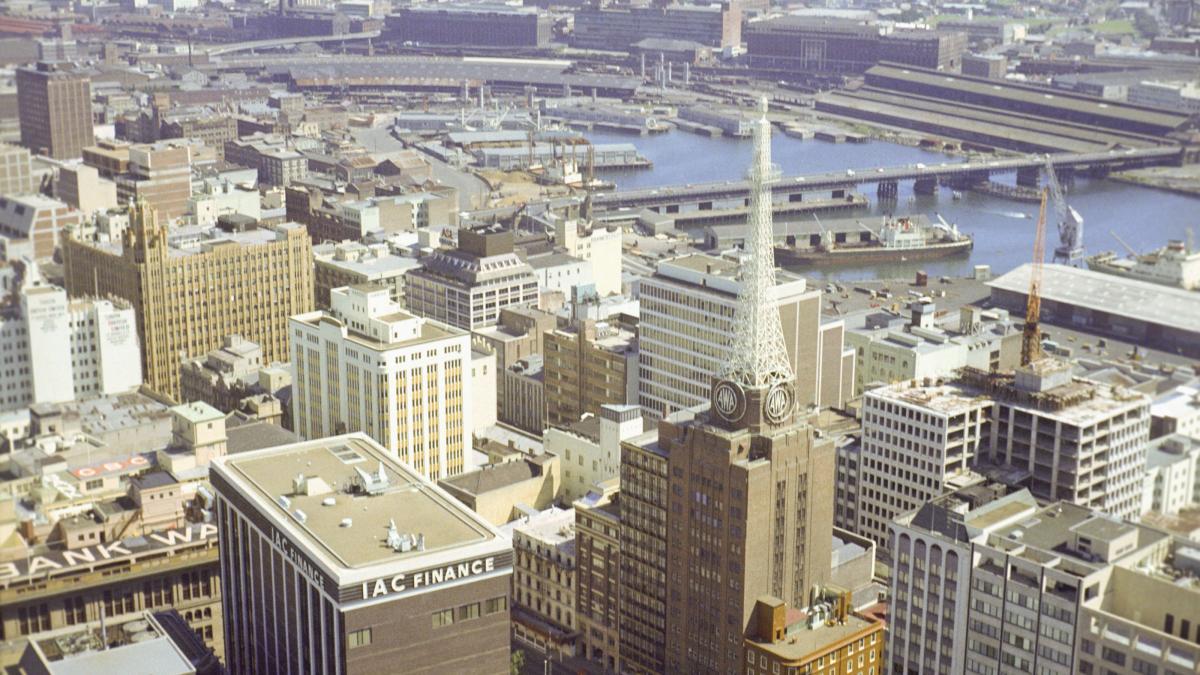 Ploi torențiale și inundații la Sydney. Un baraj s-ar putea revărsa în următoarele ore