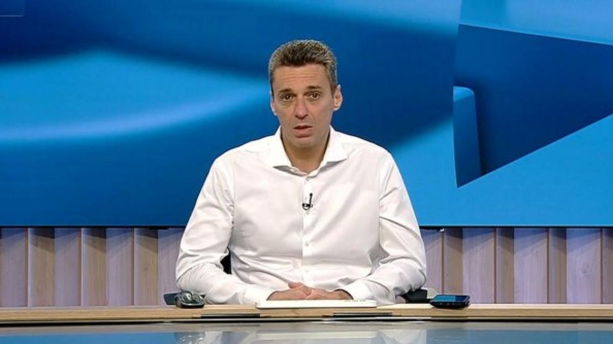 Mircea Badea, despre modificările surpriză din cadrul emisiunii „În gura presei”: De două duminici la rând, am zis că în a doua parte a emisiunii, măcar jumătate din emisiune, să mai ridicăm nivelul, de la glodul și pâcla cotidiană a preocupărilor în altă