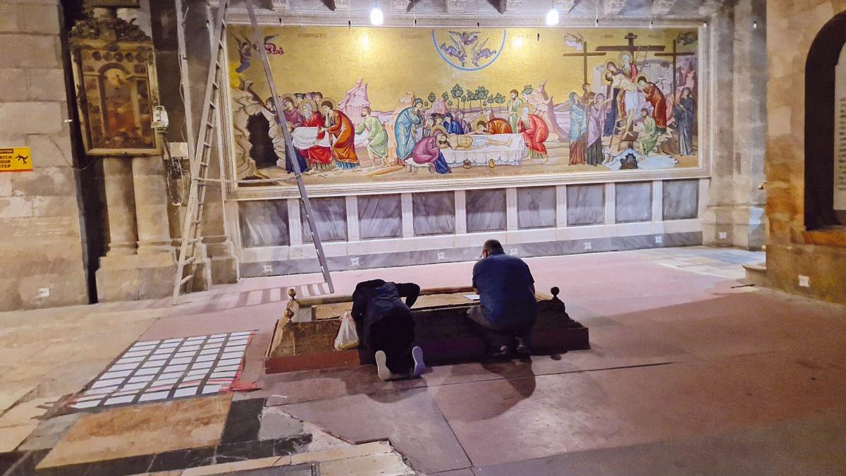Mormântul Sfânt, sub umbra războiului: pustiu, soldați și ură