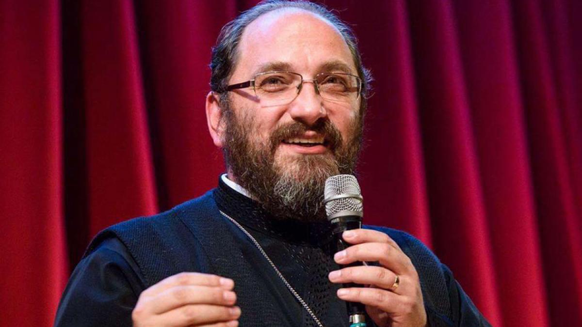 Mesajul transmis de preotul Necula românilor, de Paște:  "Când nu mai e nimic de făcut, El este cel care face"