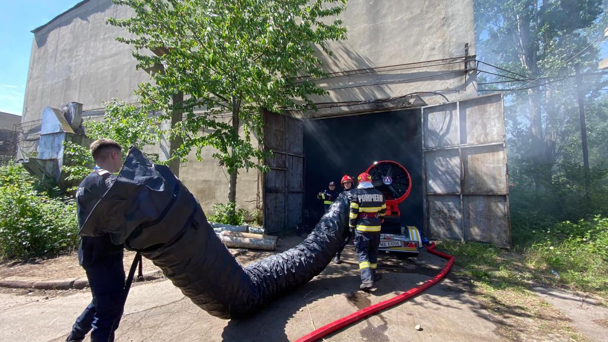 incendiu hala ploiesti zona nuci mesaj ro alert
