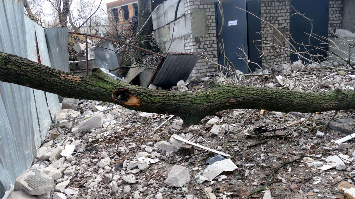 Acuzații de crimă de război în Ucraina. O mașină cu civili ar fi fost atacată de militarii ruși