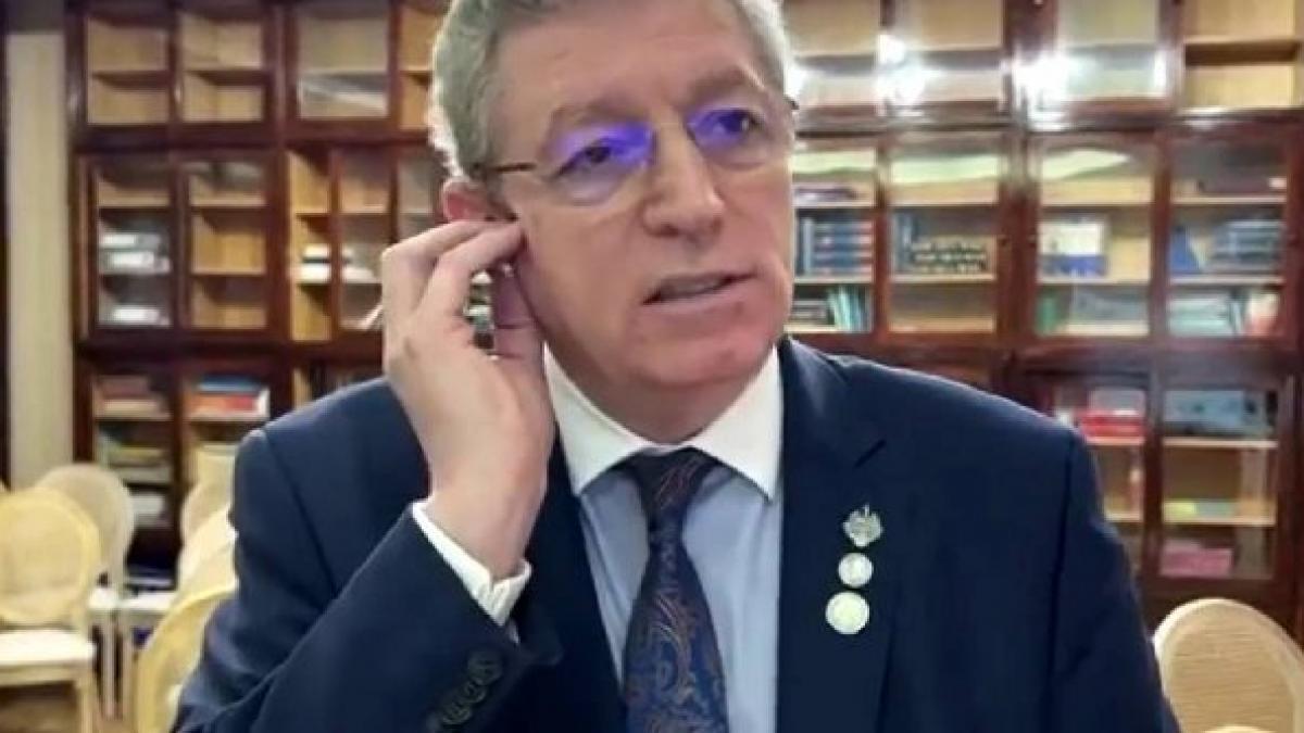 Prof. Univ. Dr. Adrian Streinu-Cercel: Dispozitivele pentru monitorizarea glicemiei trebuie folosite în Programul Național de Diabet