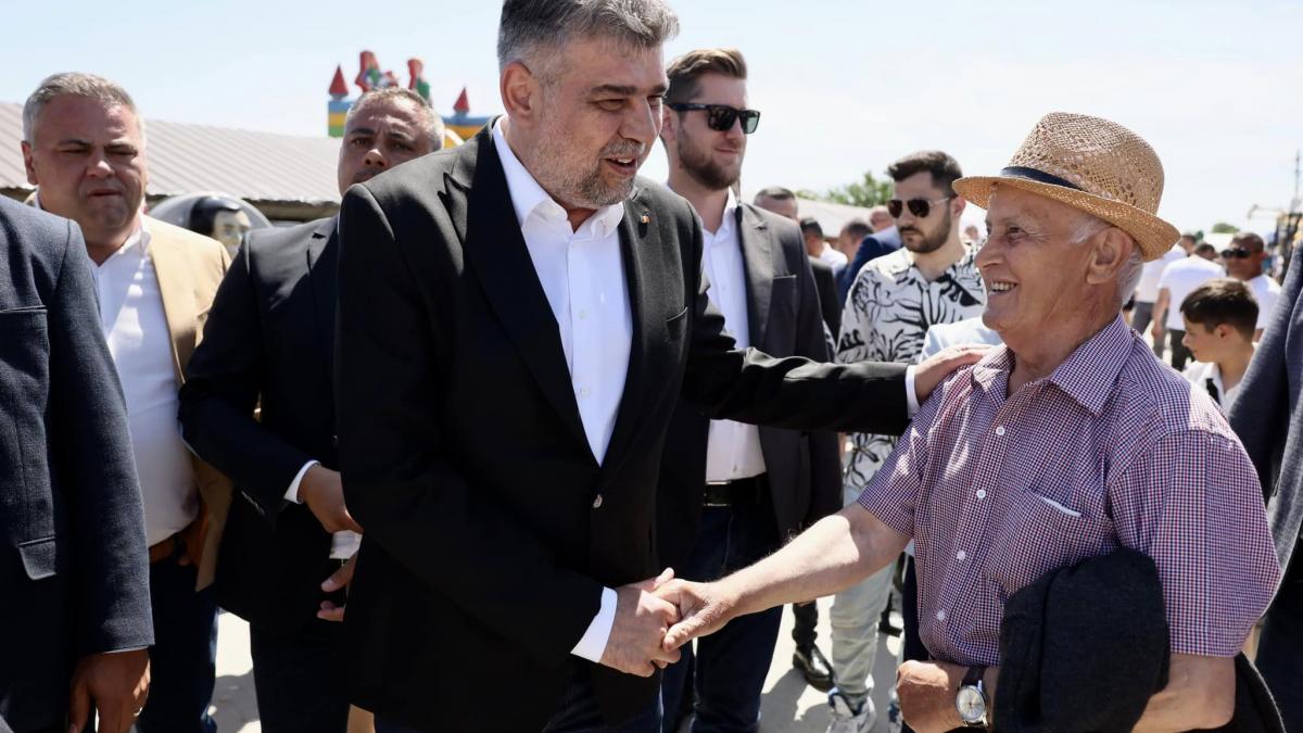 Ciolacu le cere iertare românilor de peste hotare pentru că "nu am fost în stare să vă ținem acasă"